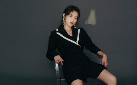 美女苏青图片 _ 第(4)张