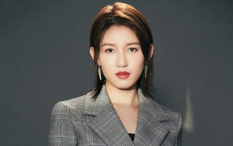 美女苏青图片 _ 第(7)张