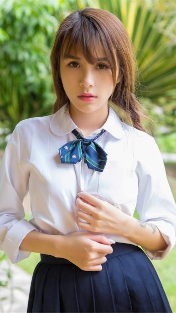 性感美女高兮妍抚媚诱惑迷人写真图片合集(二)第1张