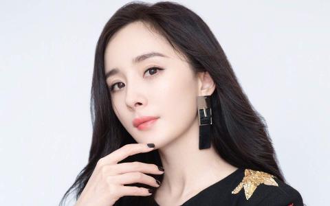 中国内地北京影视女演员杨幂优雅知性高清桌面壁纸第2张