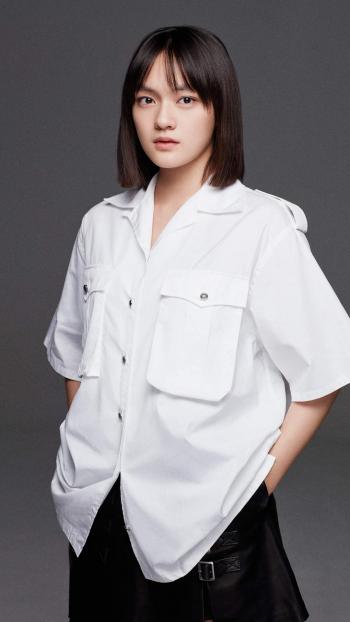 高清台湾美女文淇白色衬衣清新手机壁纸第0张
