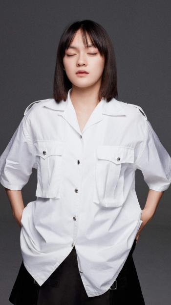 高清台湾美女文淇白色衬衣清新手机壁纸第1张