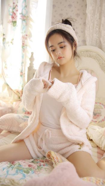 美女手机壁纸图片 _ 第(1)张
