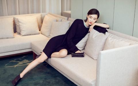 王丽坤优雅短裙性感图片桌面壁纸第4张