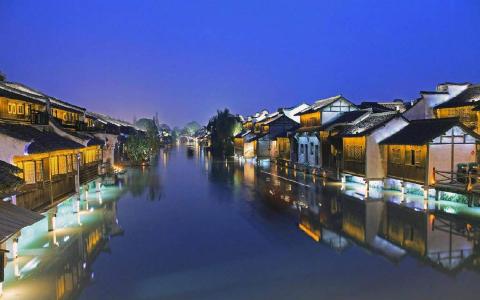 超酷炫红色跑车图片电脑壁纸第5张