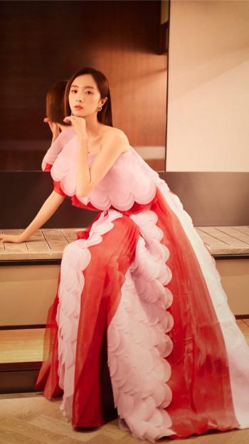 胡冰卿冰蓝系活泼明朗写真图片第6张