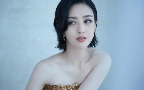 高清中国内地新疆伊犁影视女演员佟丽娅简约唯美性感写真图片桌面壁纸第2张