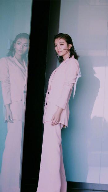 中国台湾女演员宋芸桦性感写真高清图片第1张
