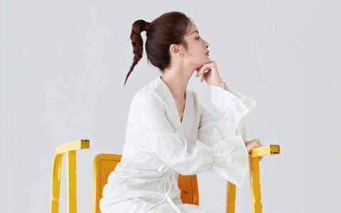 高清中国内地北京女演员赖雨濛时尚俏丽写真桌面壁纸第1张