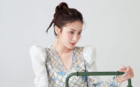 高清中国内地北京女演员赖雨濛时尚俏丽写真桌面壁纸第2张