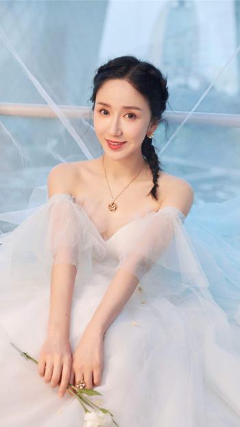 娄艺潇图片 _ 第(6)张