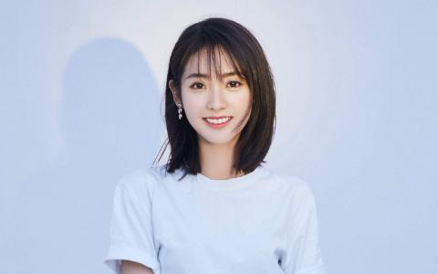 高清中国内地北京朝阳女演员邢菲清新元气写真图片桌面壁纸第2张