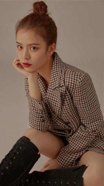 中国台湾女演员宋芸桦甜美养眼时尚写真图片第3张