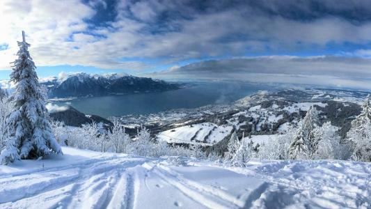 冯若绮清新雪景写真图片第5张