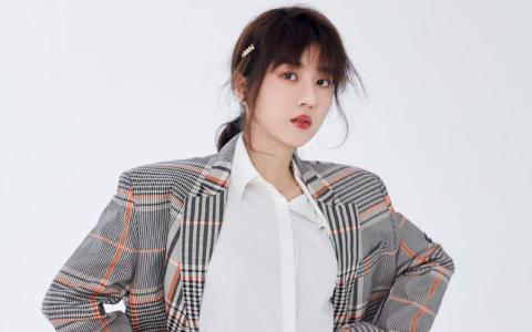 高清台湾美女李凯馨个性时髦写真桌面壁纸第6张