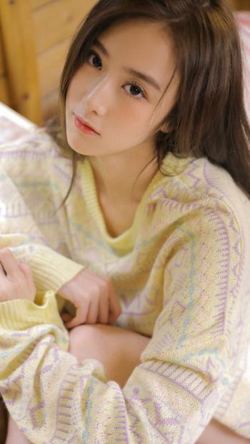 高冷性感美女手机壁纸第5张