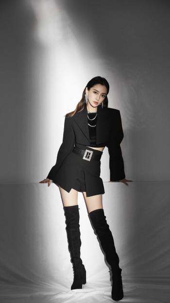 杨颖性感时尚写真手机壁纸第4张