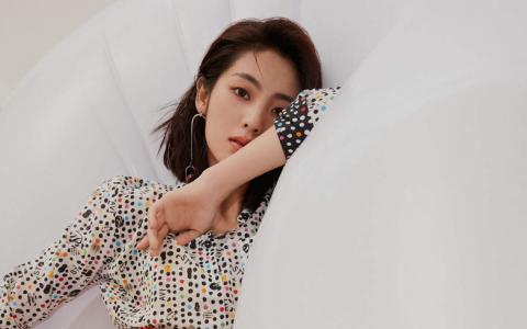 高清中国内地北京朝阳女演员邢菲时尚写真图片桌面壁纸第3张