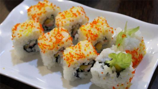 高清美女美味好吃的日本寿司精美高清电脑桌面壁纸第5张