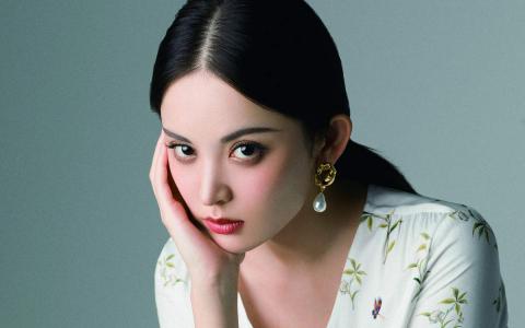 古力娜扎图片 _ 第(1)张