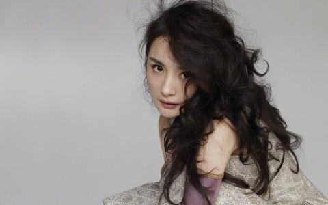 中国内地北京影视女演员杨幂成熟性感高清桌面壁纸第0张