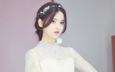 杨超越图片 _ 第(2)张
