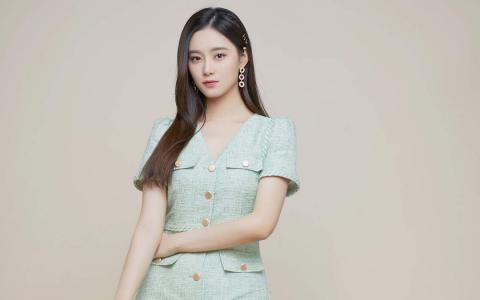 中国内地流行乐女歌手徐艺洋生活自拍照图片第3张