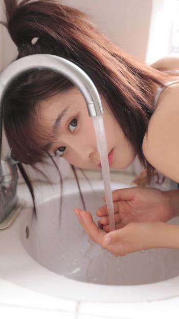 美女手机壁纸图片 _ 第(2)张