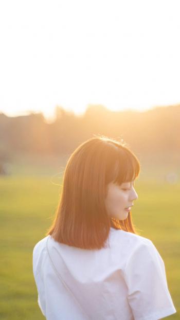 美女手机壁纸图片 _ 第(2)张