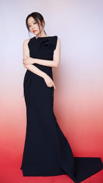 高清黑龙江省伊春美女张靓颖俏皮少女风减龄写真图片第5张