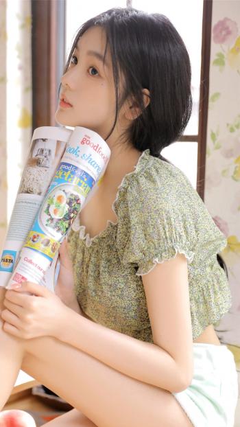 性感动人二次元美女手机壁纸第4张