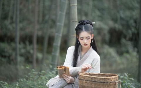 汉服美女图片 _ 第(1)张
