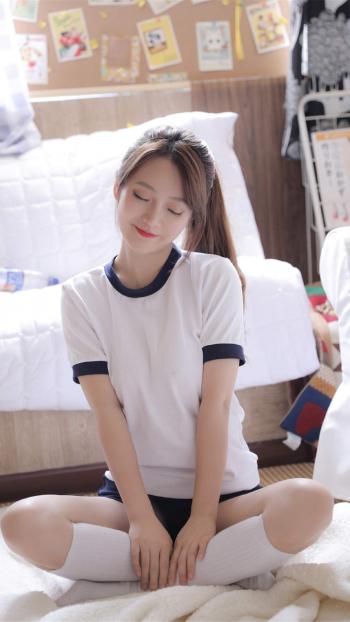 清新甜美动漫美女手机壁纸第6张