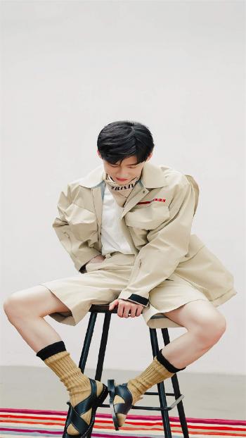 白敬亭图片 _ 第(2)张