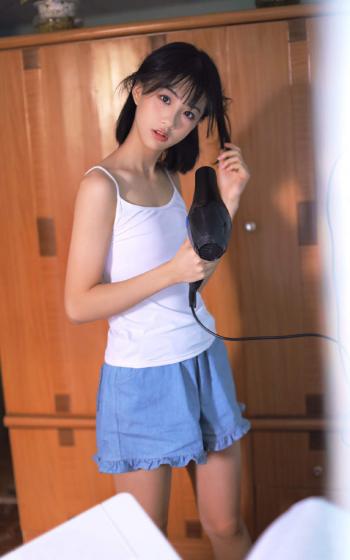 动漫二次元美女手机壁纸第5张