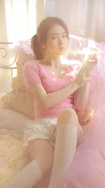 清新甜美动漫美女手机壁纸第2张