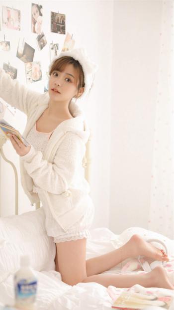 性感动人二次元美女手机壁纸第6张
