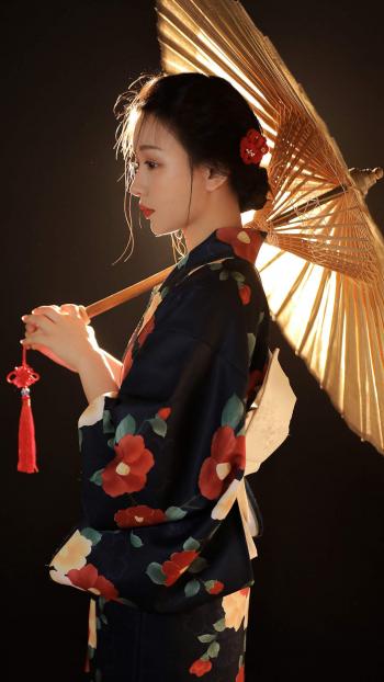 清爽短发美女手机壁纸图片第2张