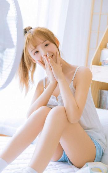许佳琪仙气性感写真手机壁纸第5张