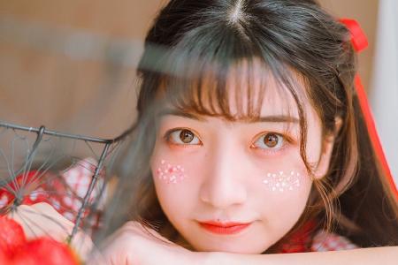 性感美女高兮妍抚媚诱惑迷人写真图片合集(二)第3张