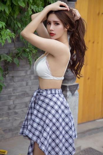 美女写真图片 _ 第(17)张