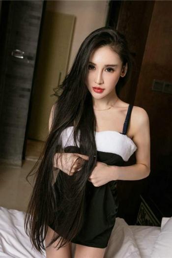 美女美女写真图片 _ 第(1)张
