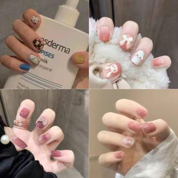 白美甲图片 _ 第(13)张