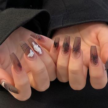 白美甲图片 _ 第(20)张