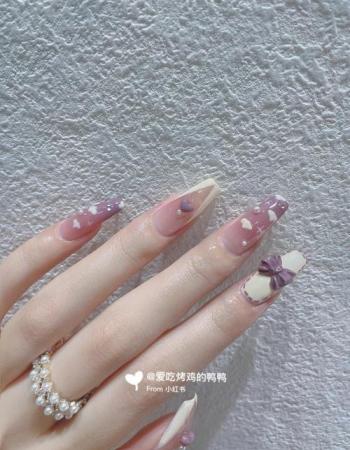 紫美甲图片 _ 第(16)张
