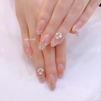 白美甲图片 _ 第(16)张