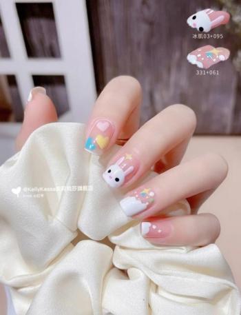 白美甲图片 _ 第(15)张