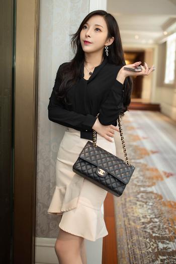 美女模特图片 _ 第(10)张