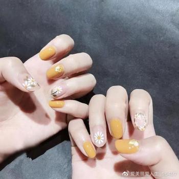 美甲的各种款式图片 款式图美甲最新图片第3张