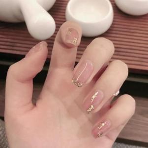 金箔美甲图片 金箔纸美甲图片大全第0张
